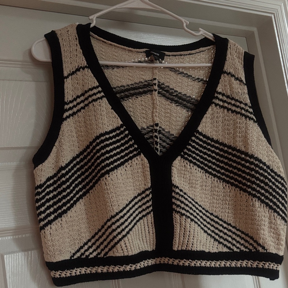 Express Black and Cream Knit Tank Top